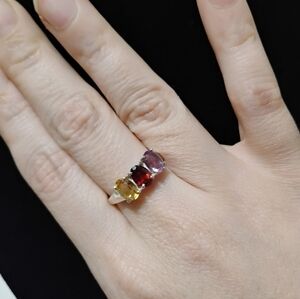 .925 Silver Multi-Stone Ring, Size 8 / 18.2mm